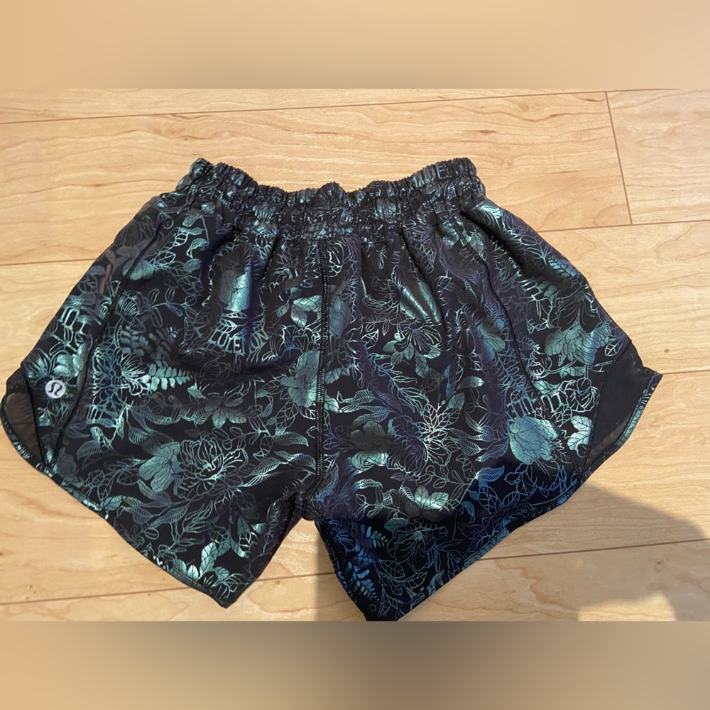Brand new Lululemon shorts size 2